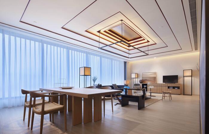 三室兩廳超大客廳家居設(shè)計效果